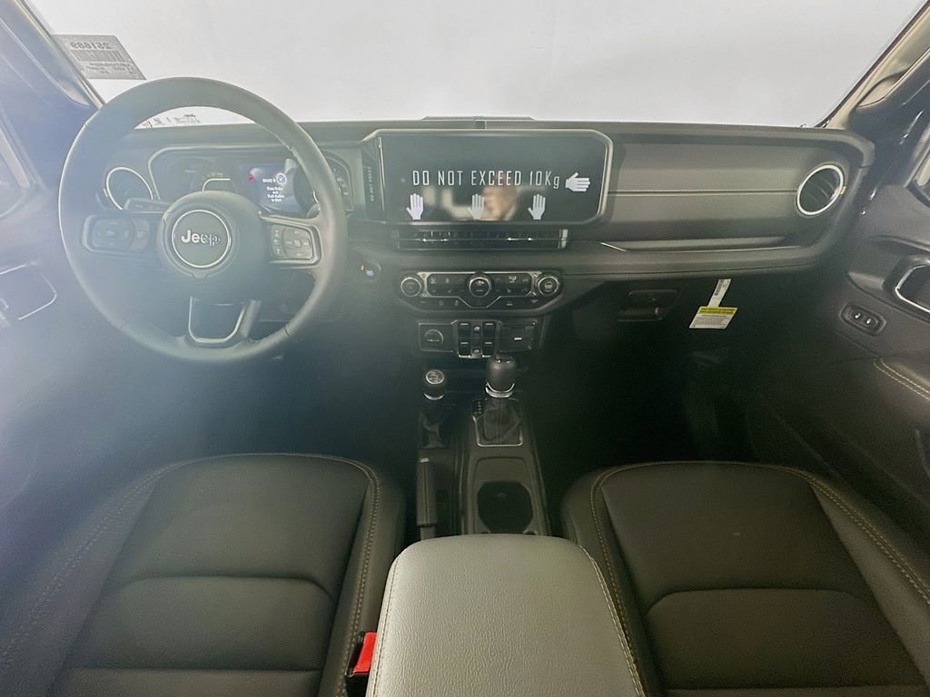 New 2025 Jeep Gladiator Sport image 9