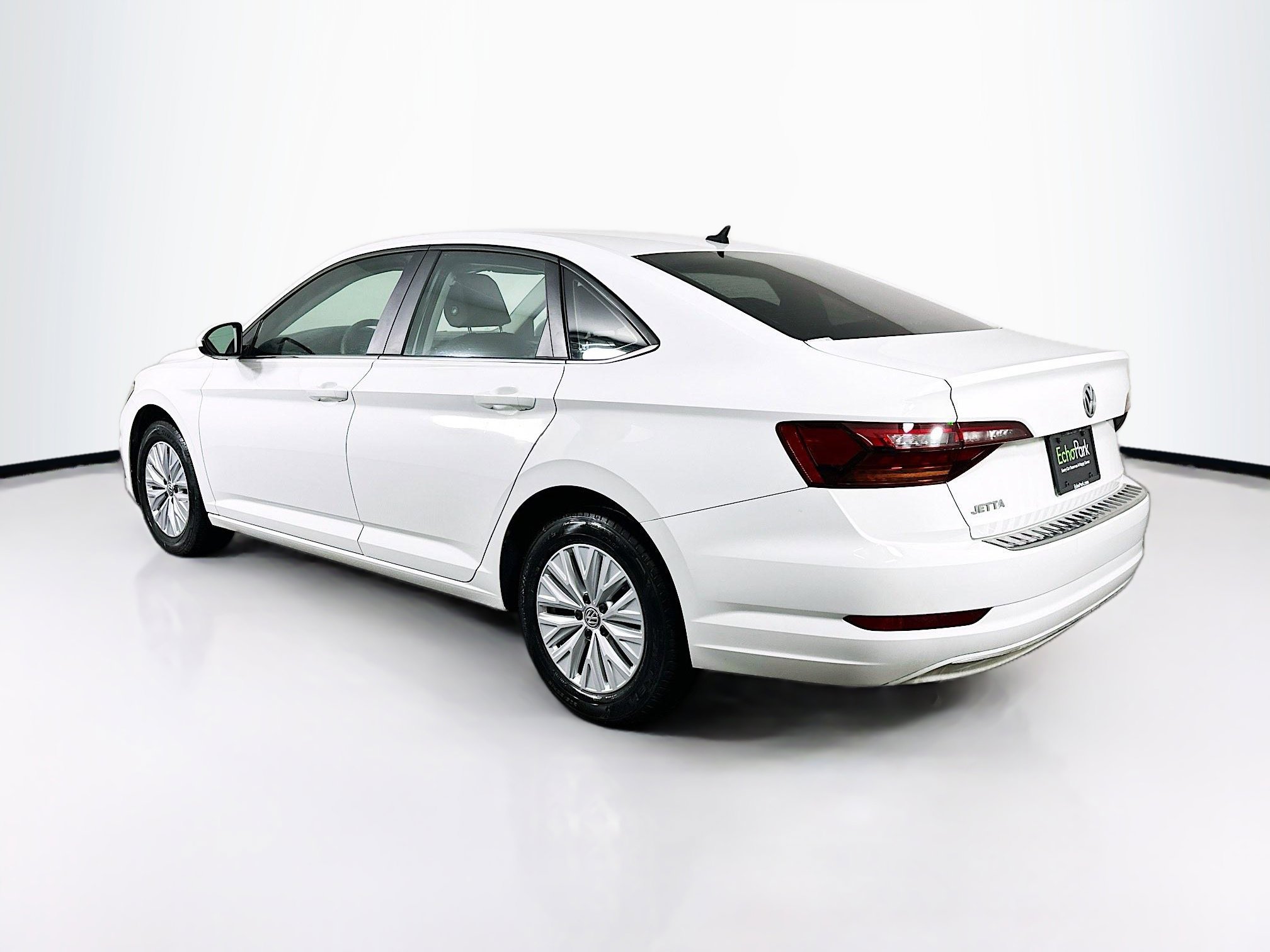 Used 2019 Volkswagen Jetta S w/ Driver Assistance Package image 5