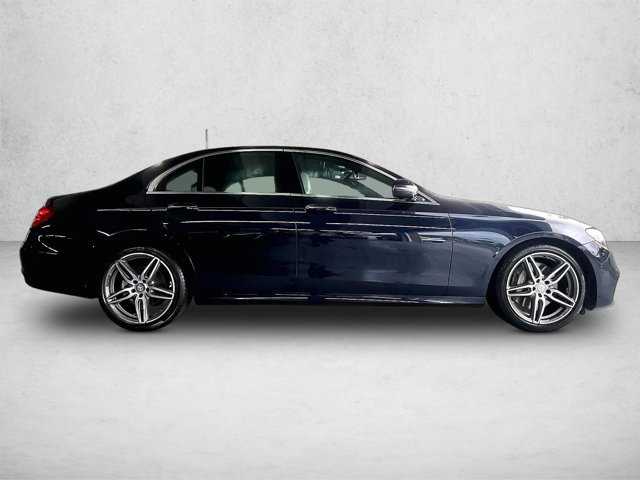 Used 2017 Mercedes-Benz E 300 image 5