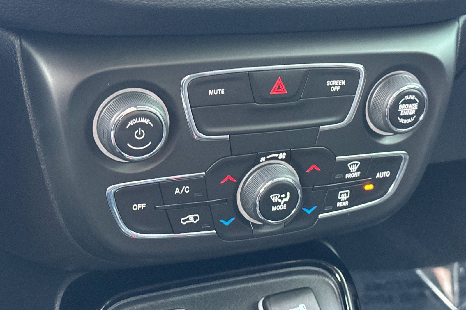 Used 2021 Jeep Compass Latitude image 20