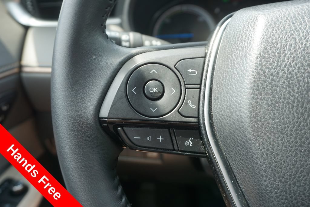 Certified 2024 Toyota Venza XLE AWD/4WD image 4