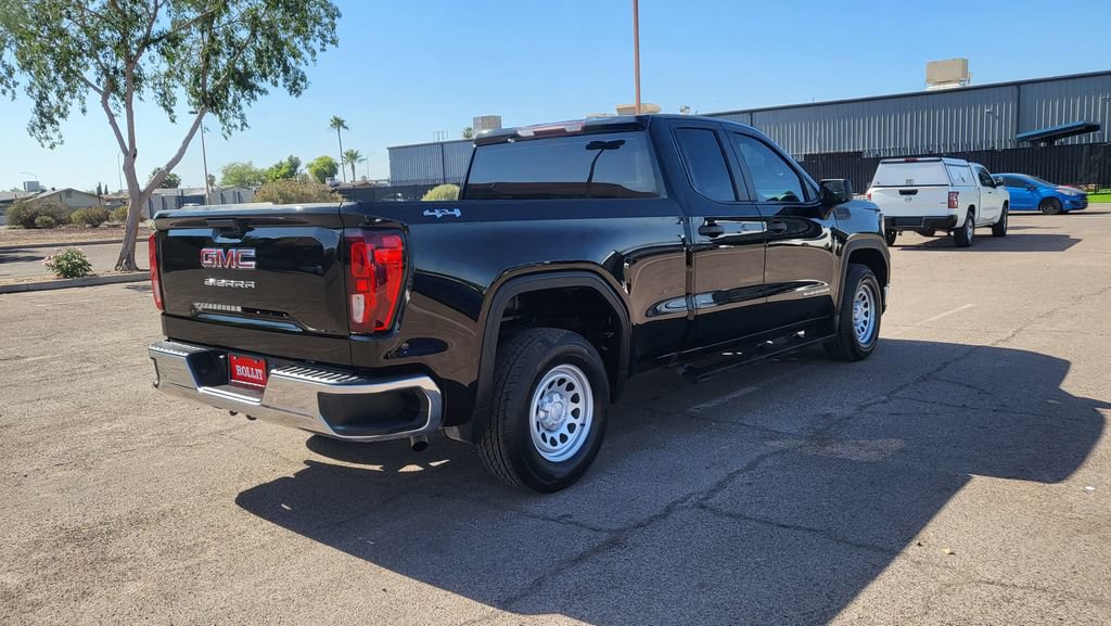 Used 2023 GMC Sierra 1500 Pro AWD/4WD image 10
