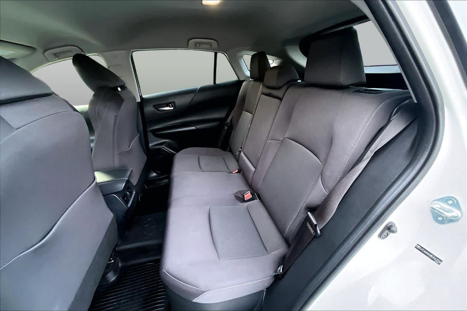Used 2021 Toyota Venza AWD/4WD image 19