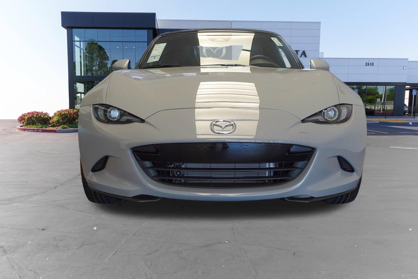 New 2026 MAZDA MX-5 Miata Grand Touring RWD image 3