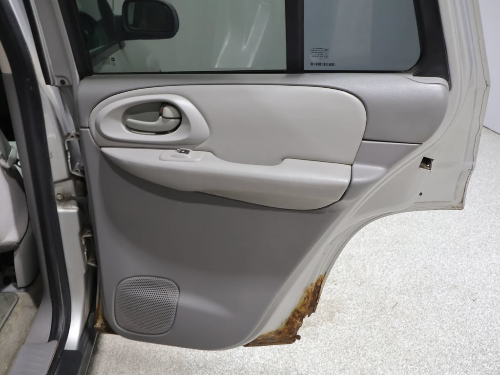 Used 2008 Chevrolet TrailBlazer 4WD image 21