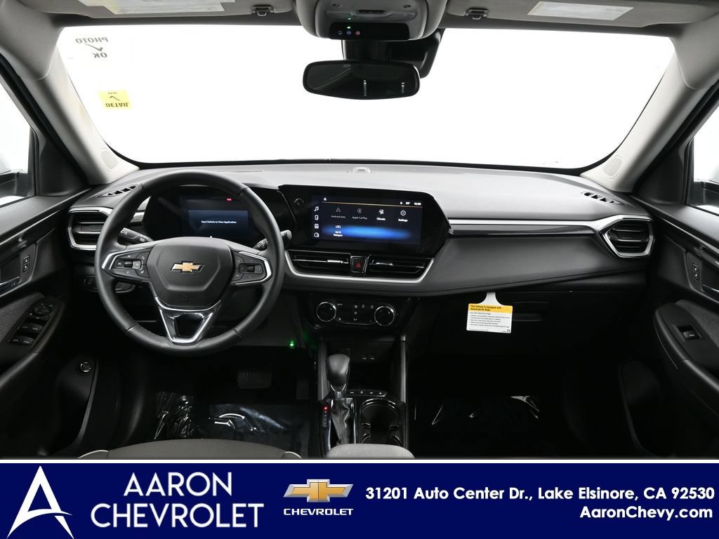 New 2025 Chevrolet TrailBlazer LT w/ Convenience Package FWD image 20
