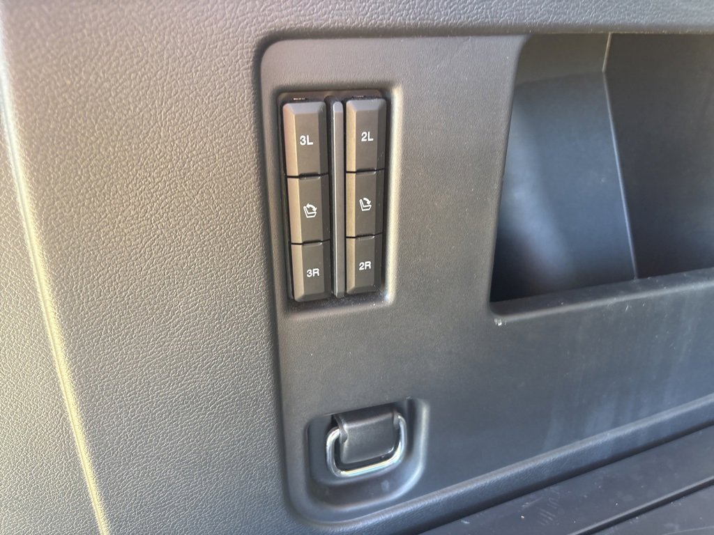 Used 2022 Ford Expedition Limited image 61