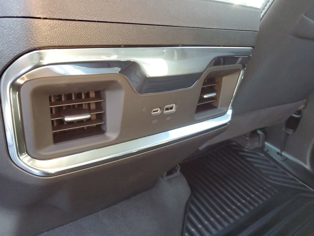 New 2026 GMC Sierra 1500 Elevation w/ Preferred Package image 11