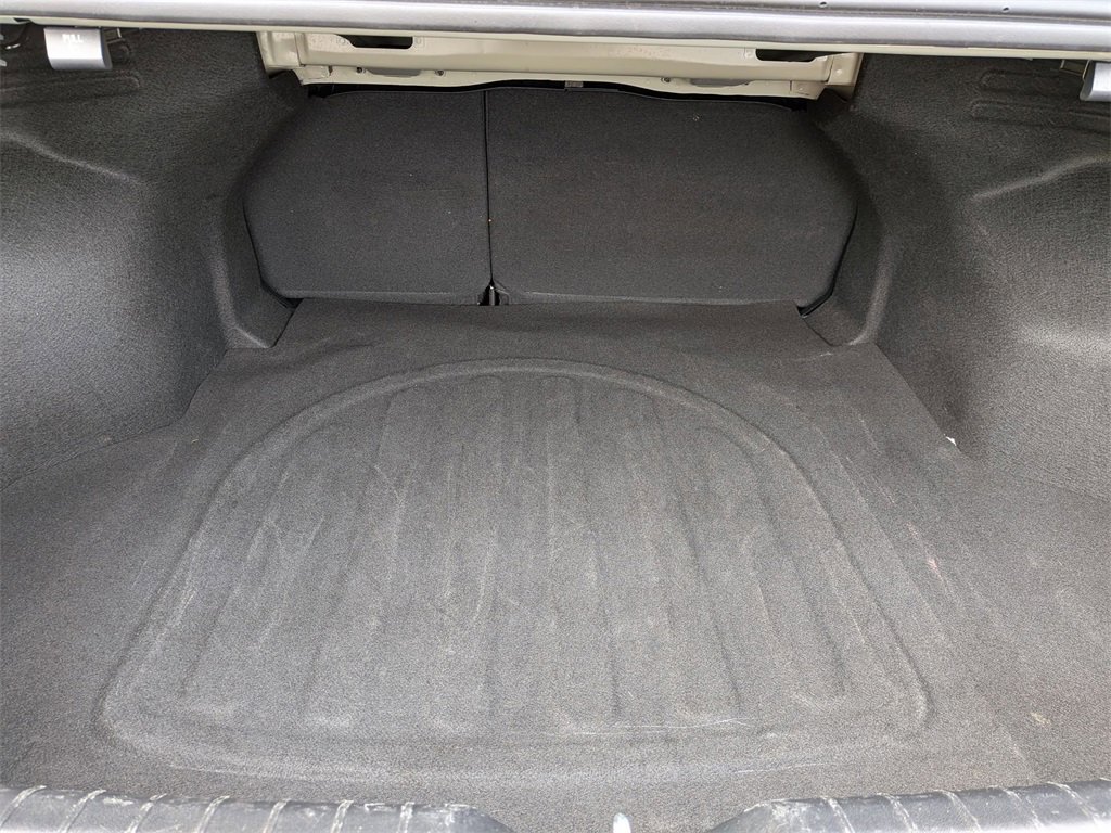 Used 2025 Kia K4 LXS image 27