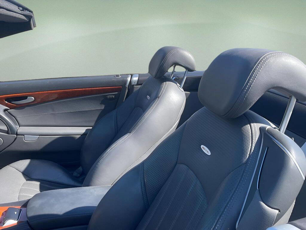 Used 2005 Mercedes-Benz SL 65 AMG image 29