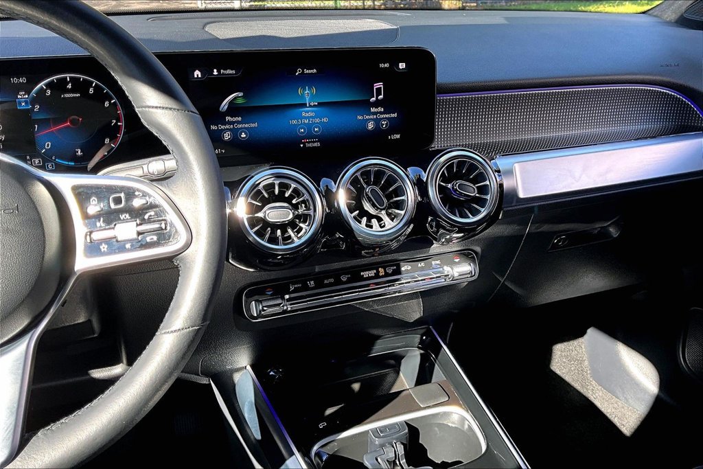 Used 2023 Mercedes-Benz GLB 250 4MATIC image 6