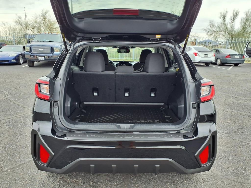 Used 2025 Subaru Crosstrek 2.0i Premium image 16