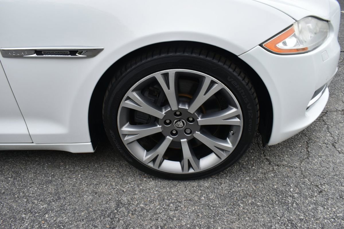 Used 2013 Jaguar XJ L Supercharged image 51