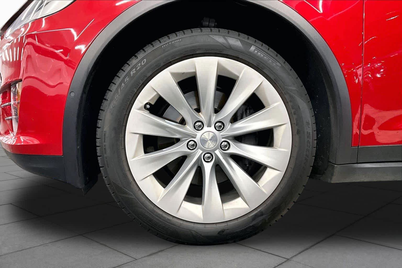 Used 2020 Tesla Model X Long Range AWD/4WD image 10