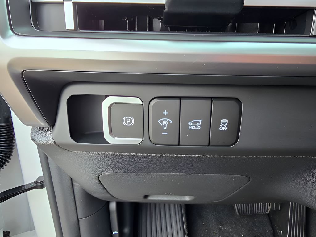 Used 2026 Hyundai Santa Fe SE image 18