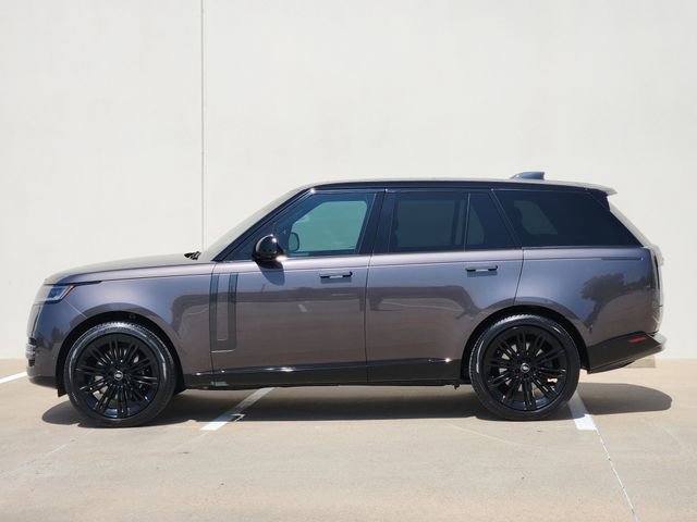 Used 2023 Land Rover Range Rover SE image 4