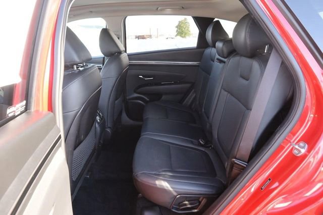 Used 2022 Hyundai Tucson Limited w/ Cargo Package image 12