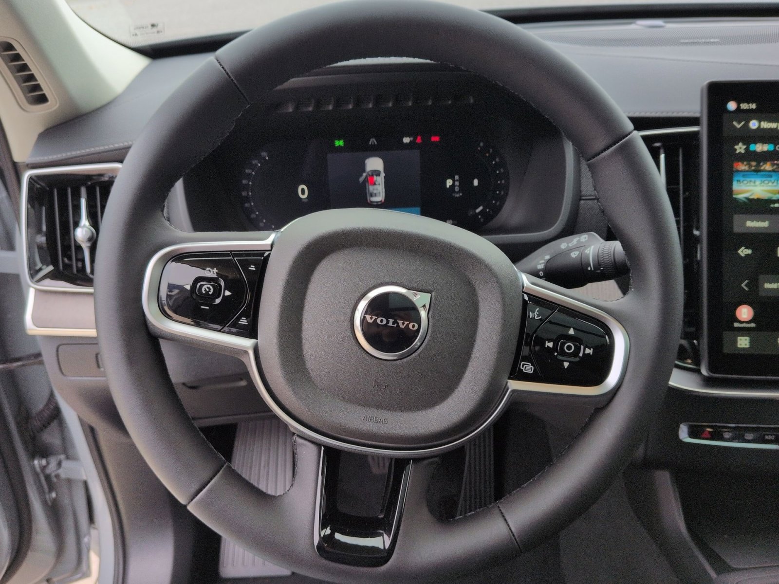 New 2026 Volvo XC90 B6 Ultra image 16