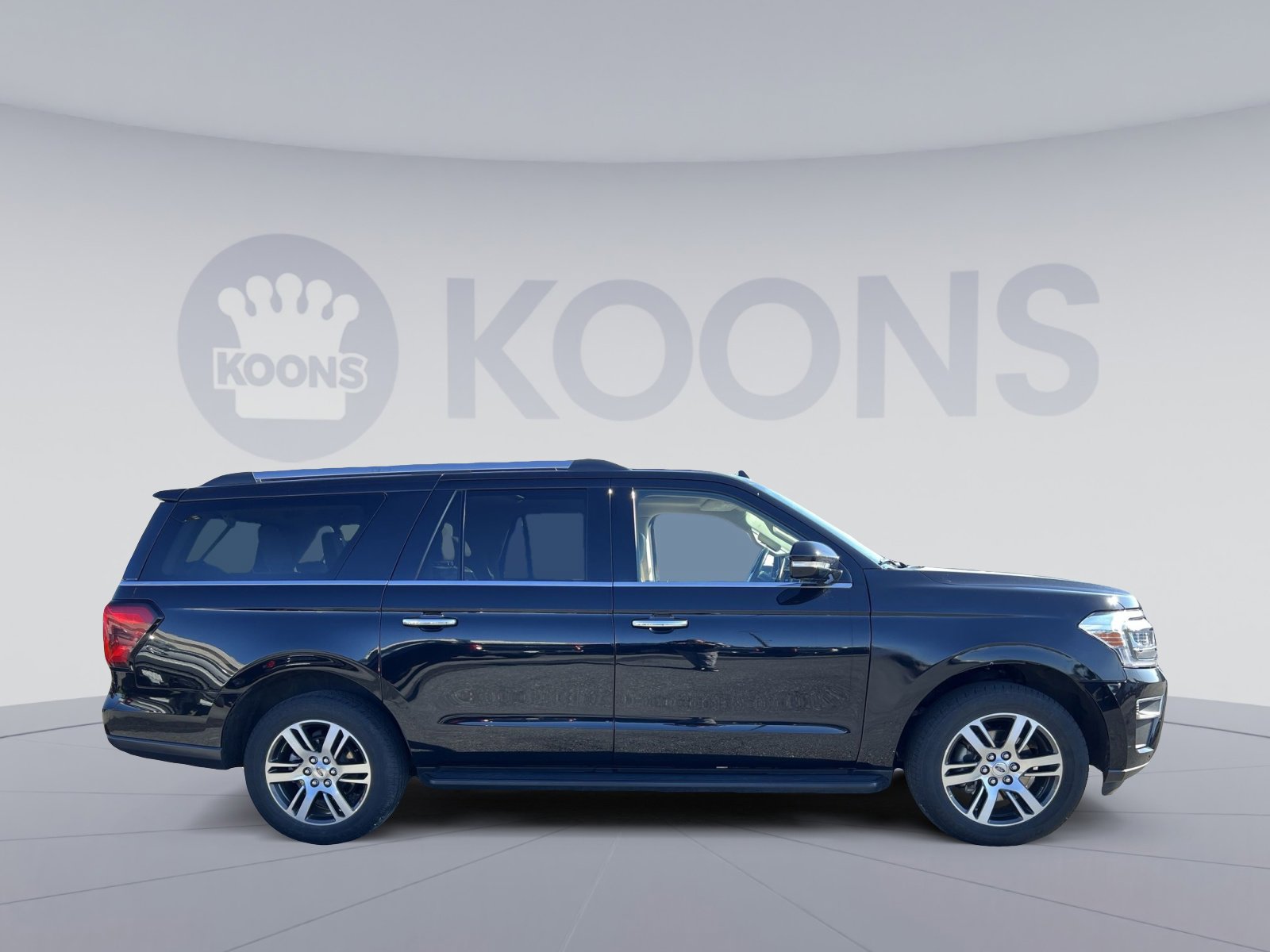 Used 2024 Ford Expedition Max Limited image 8
