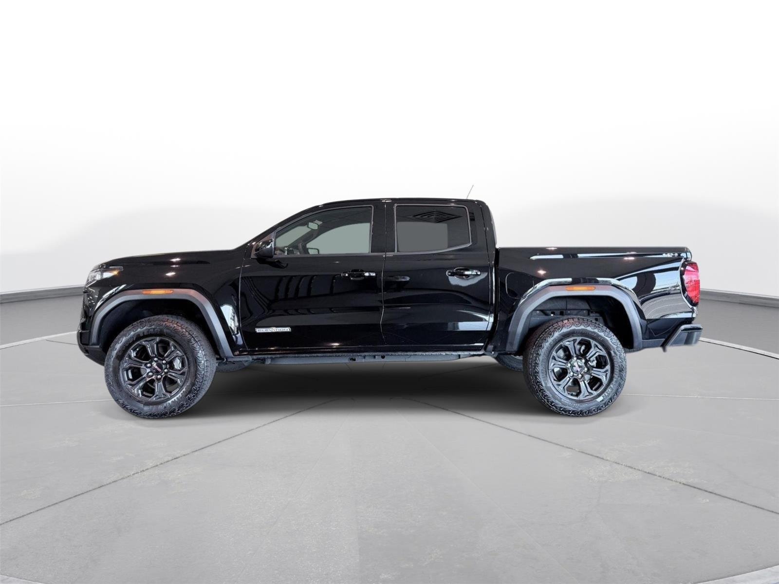 Used 2025 GMC Canyon Elevation w/ Convenience Package AWD/4WD image 18
