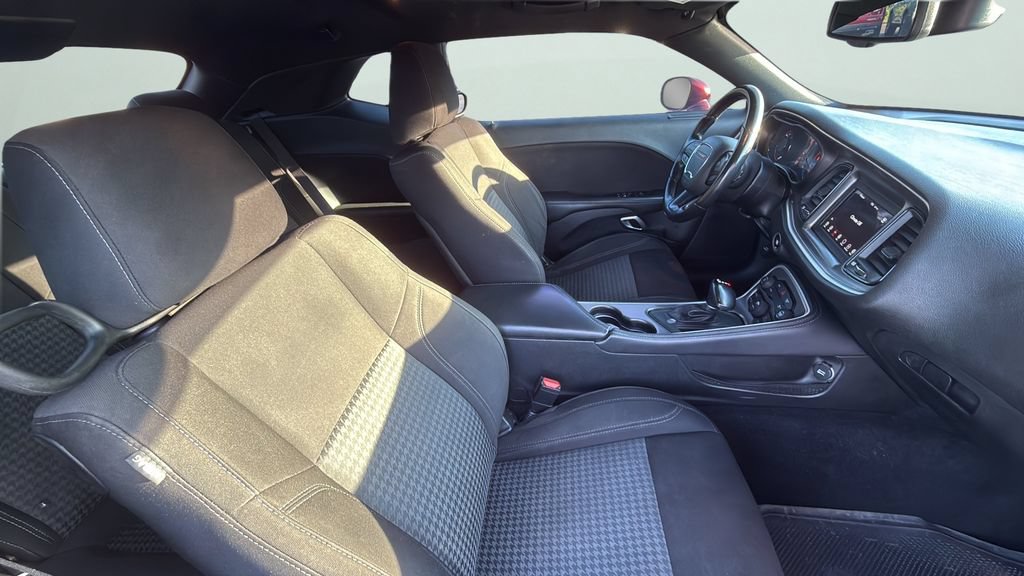 Used 2020 Dodge Challenger SXT w/ Blacktop Package RWD image 11