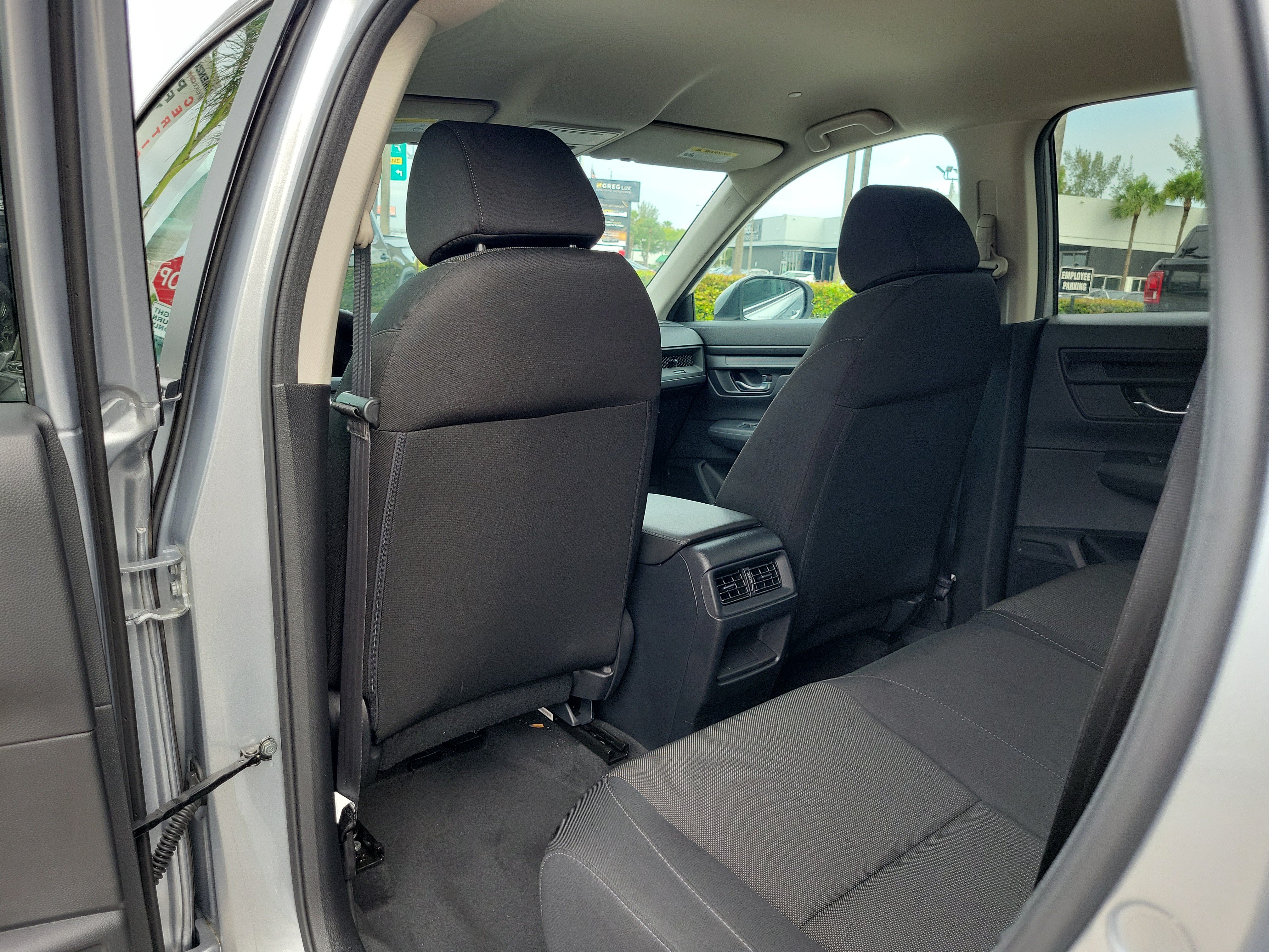 Used 2025 Honda CR-V LX image 13