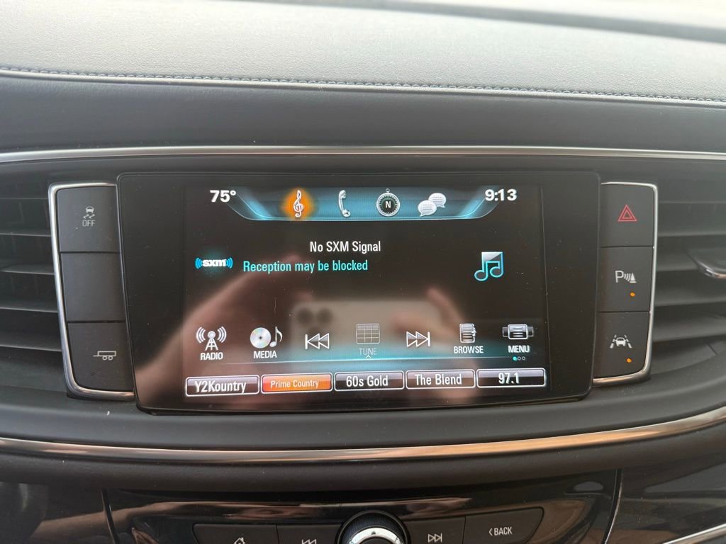 Used 2018 Buick Enclave Premium w/ Experience Buick Package FWD image 24