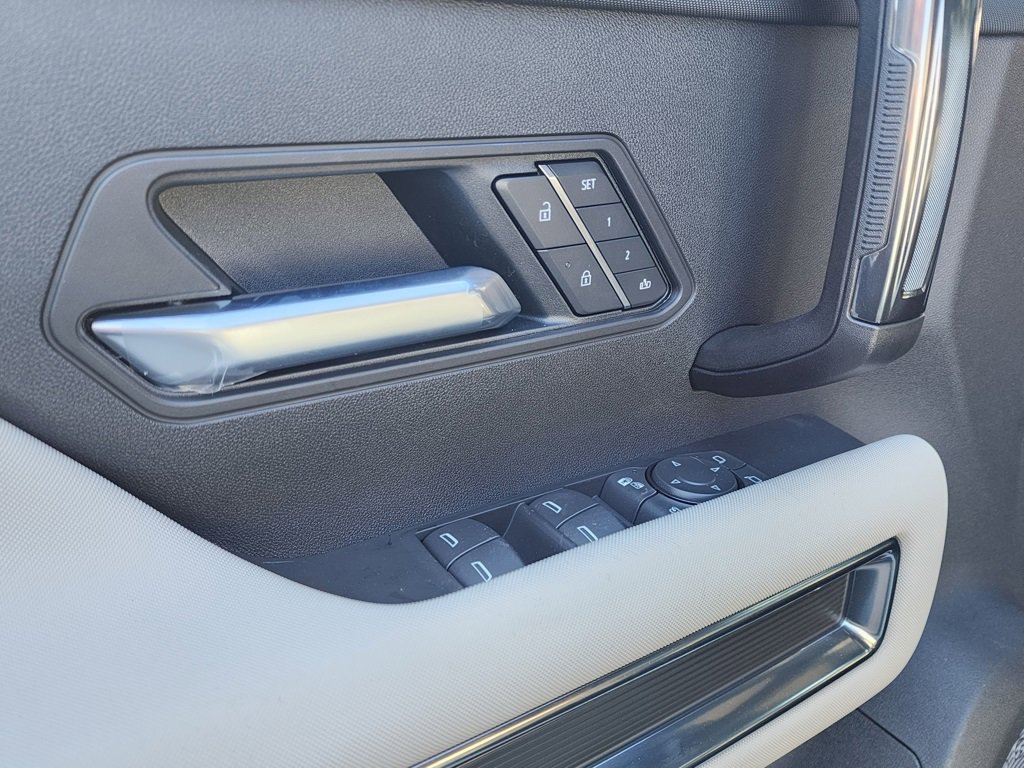 New 2026 GMC Hummer EV SUV image 18