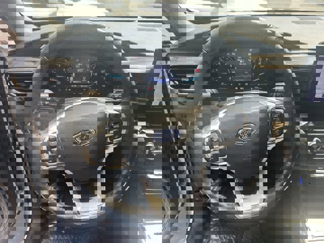 Used 2022 Ford Explorer Limited w/ Equipment Group 301A image 12