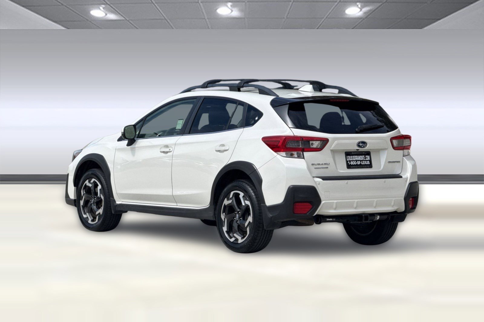 Used 2022 Subaru Crosstrek 2.5i Limited w/ Moonroof Package 1 AWD/4WD image 3