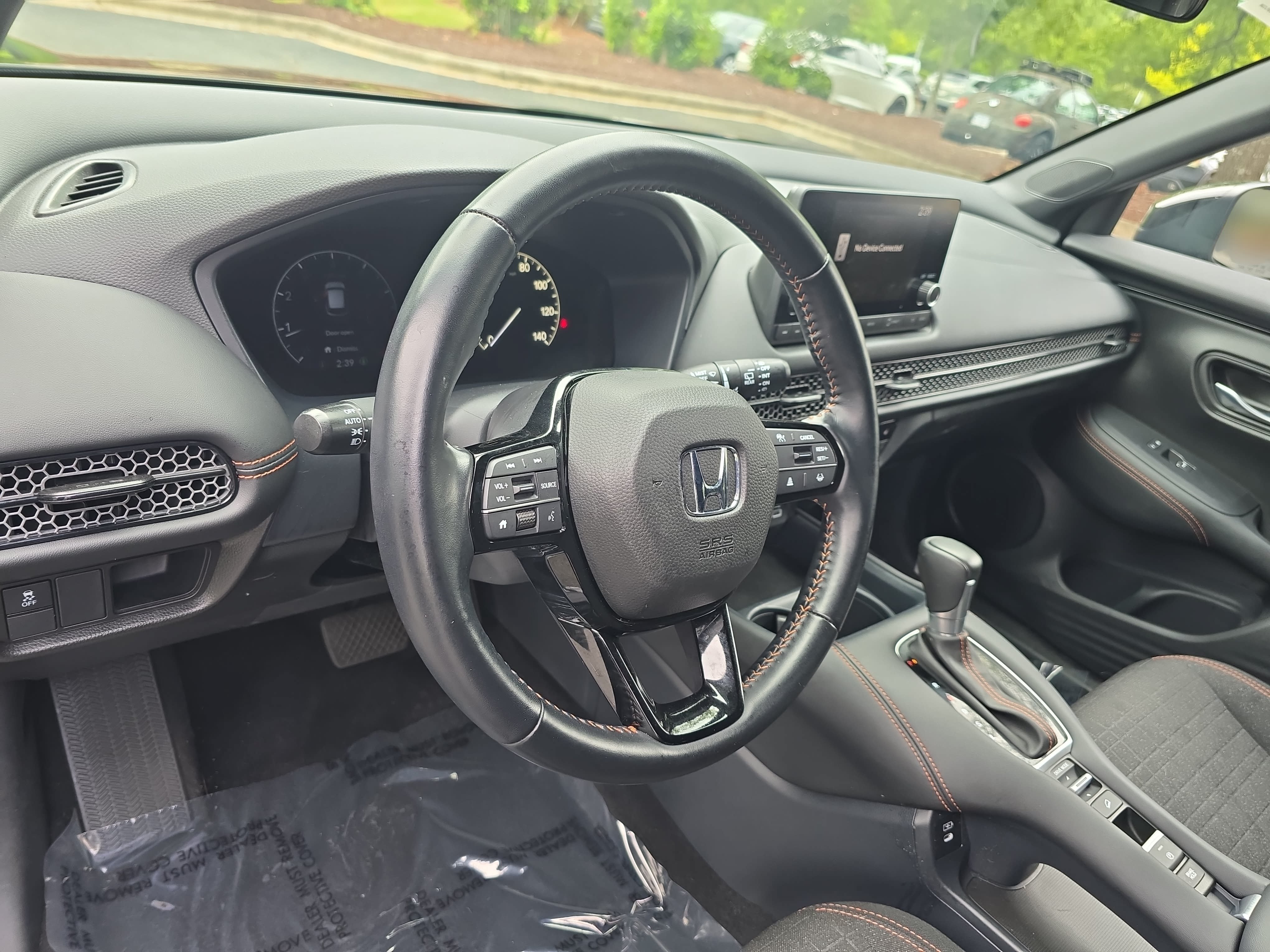 Certified 2025 Honda HR-V Sport image 15