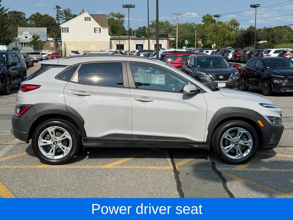 Used 2023 Hyundai Kona SEL AWD/4WD image 7
