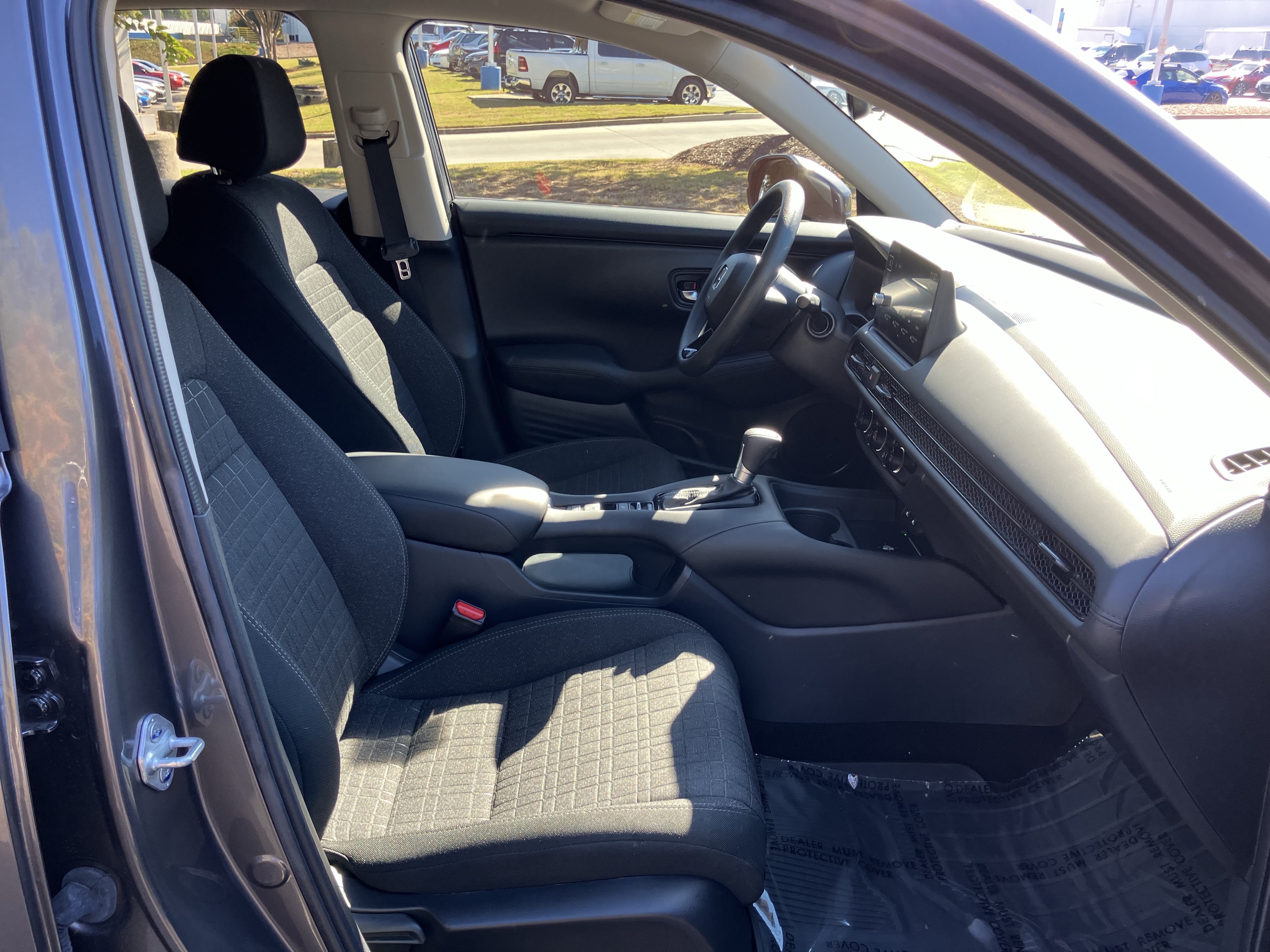 Used 2026 Honda HR-V LX image 34