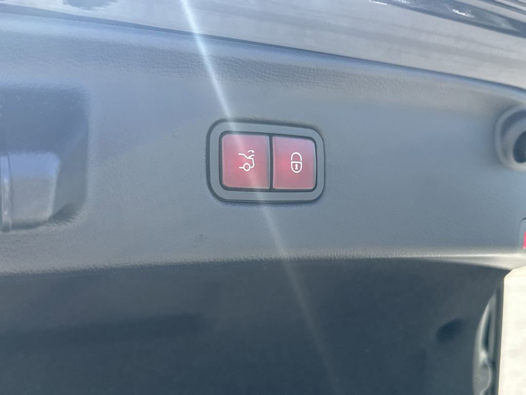 Certified 2023 Mercedes-Benz S 500 4MATIC image 23
