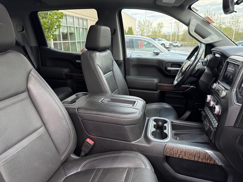 Used 2019 GMC Sierra 1500 Denali w/ Denali Ultimate Package AWD/4WD image 36