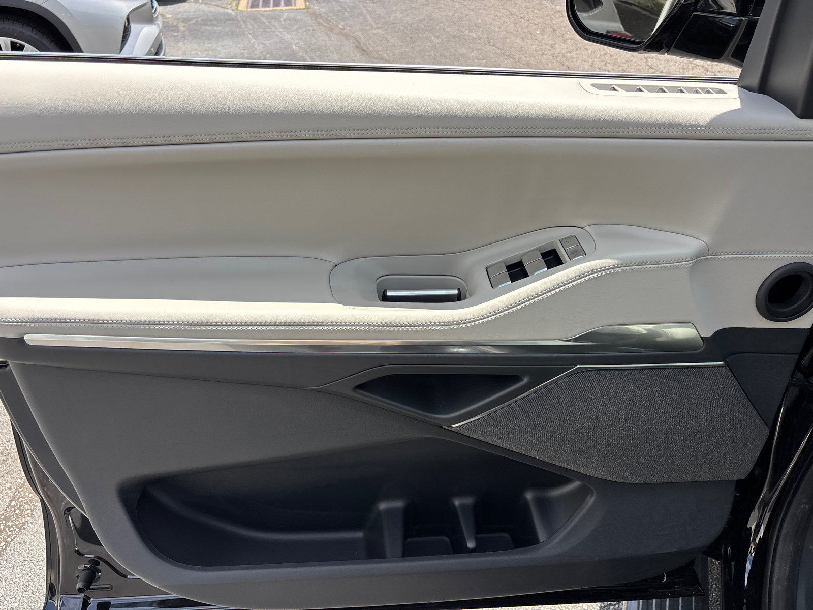 New 2026 Lincoln Navigator Reserve AWD/4WD image 11