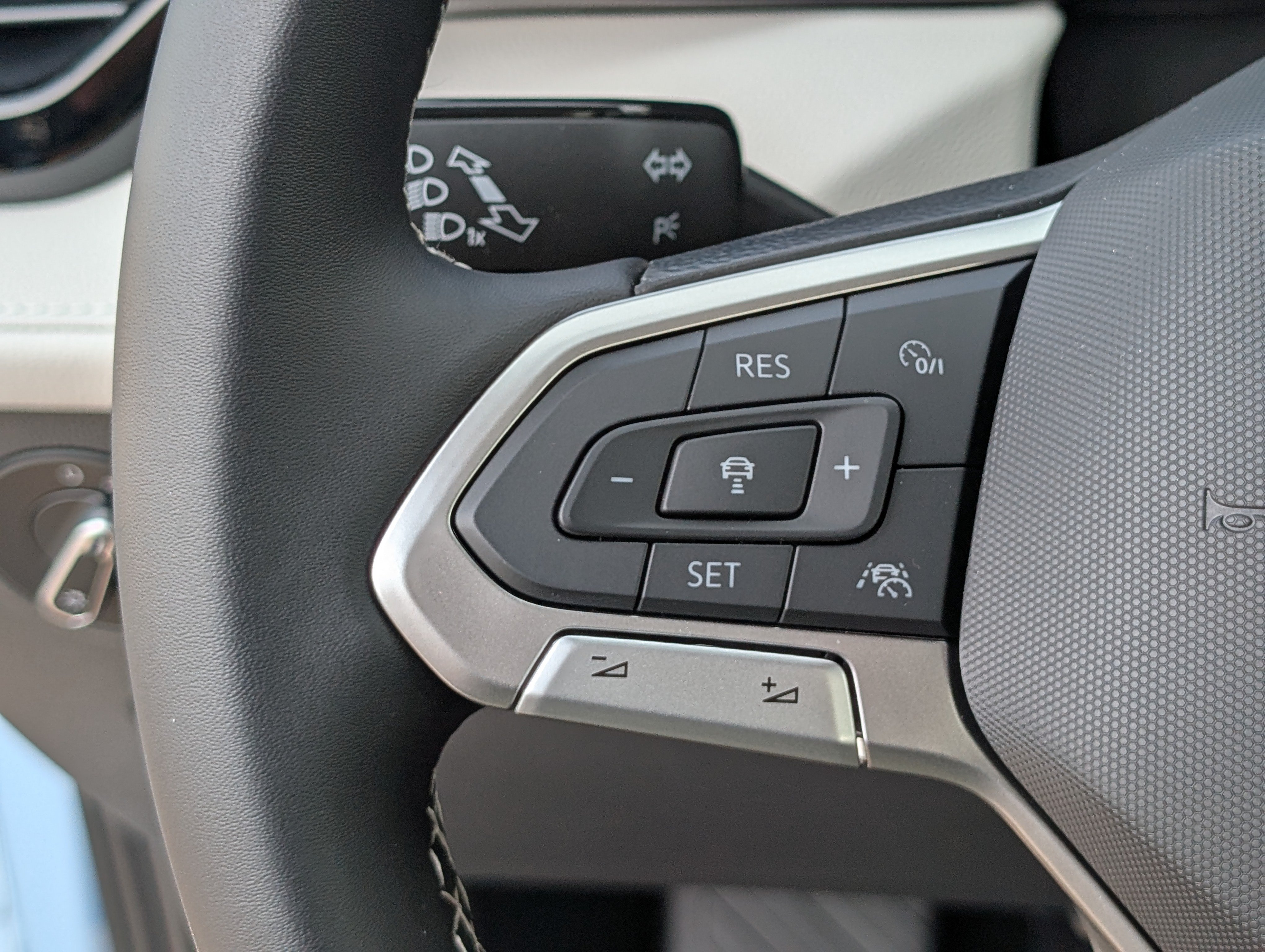 New 2026 Volkswagen Taos S AWD/4WD image 17