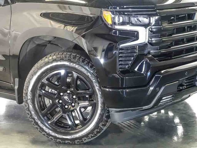 Certified 2026 Chevrolet Silverado 1500 High Country w/ Midnight Edition AWD/4WD image 4