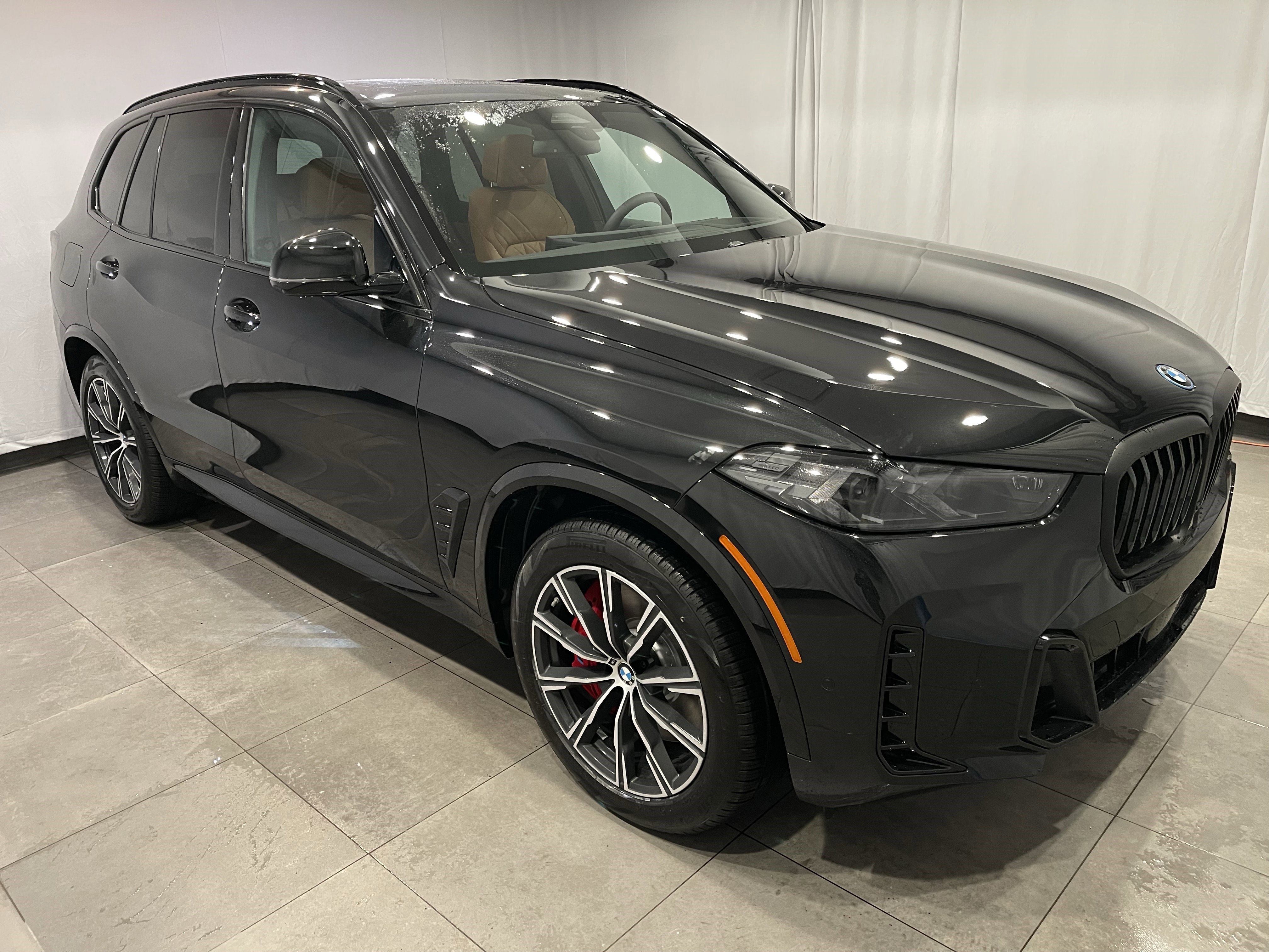 New 2026 BMW X5 xDrive50e AWD/4WD image 3