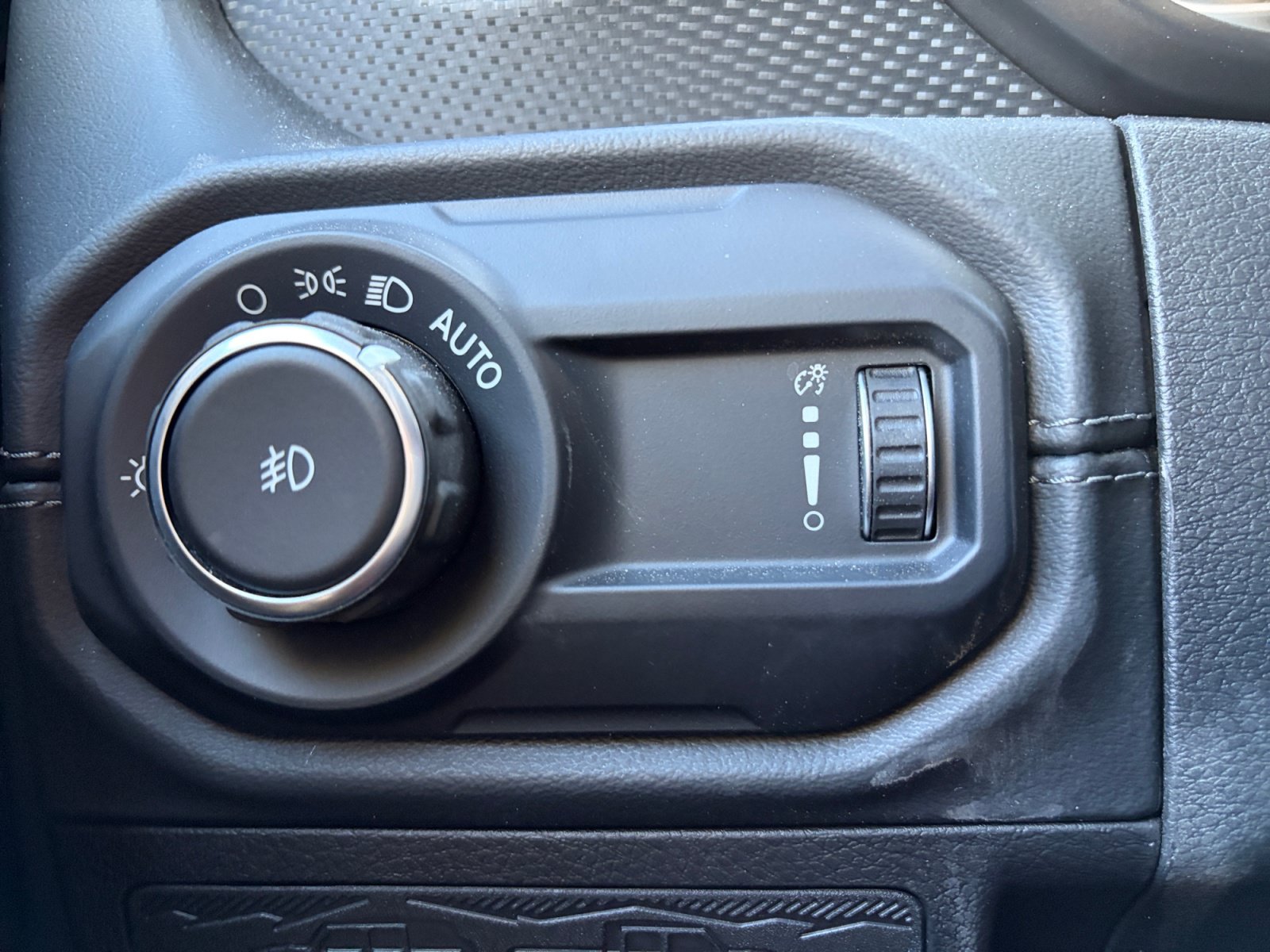 Used 2024 Jeep Wrangler Unlimited Rubicon 392 AWD/4WD image 26