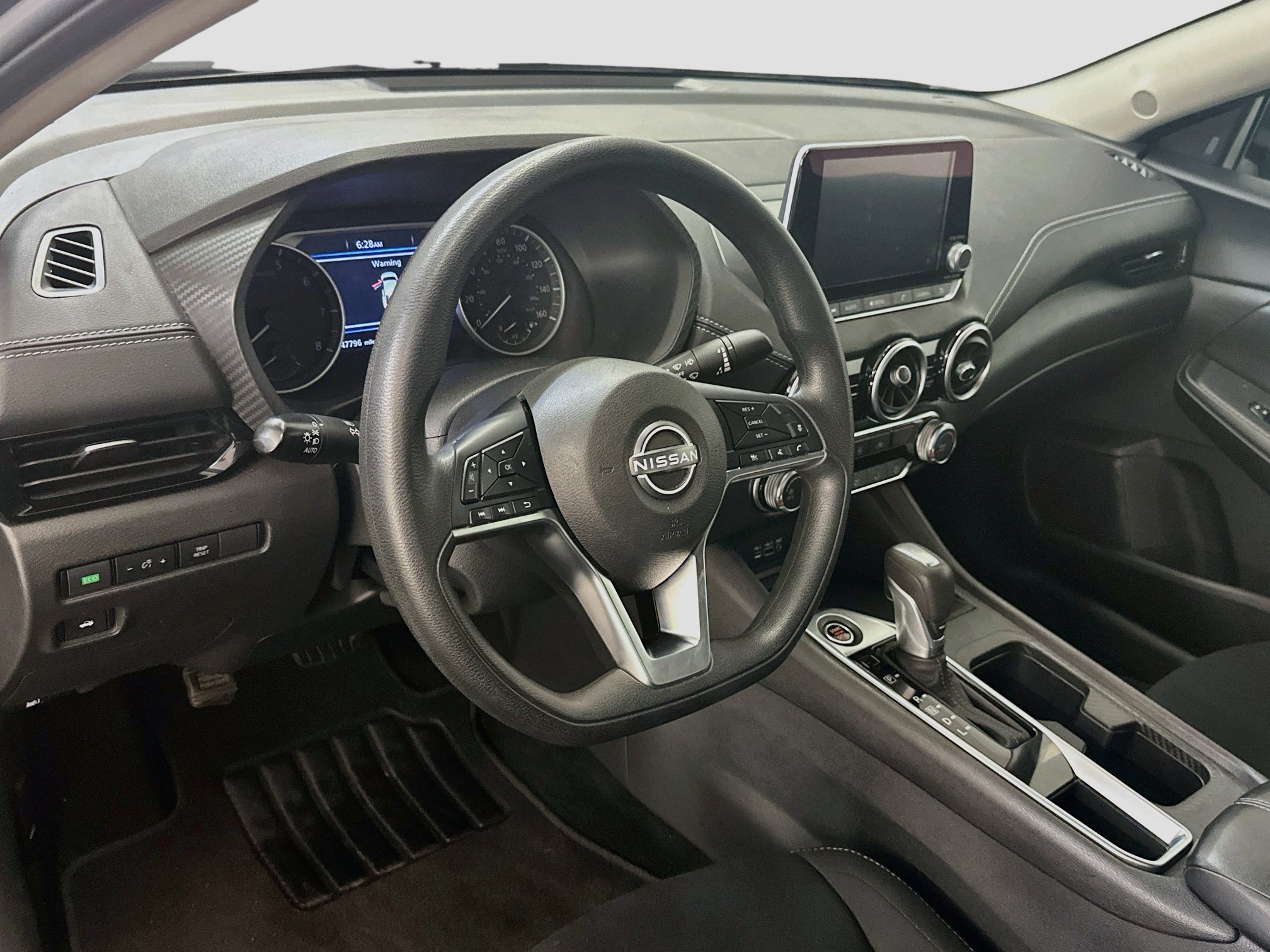 Used 2024 Nissan Sentra SV FWD image 18