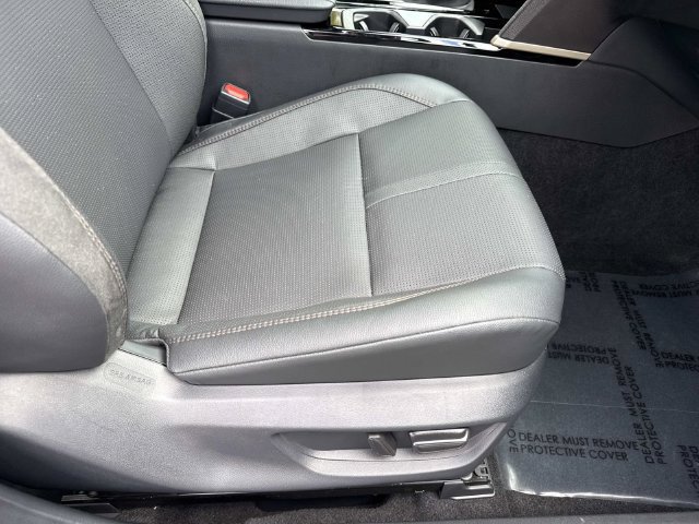 Used 2026 Toyota Camry XLE w/ Premium Plus Package FWD image 10
