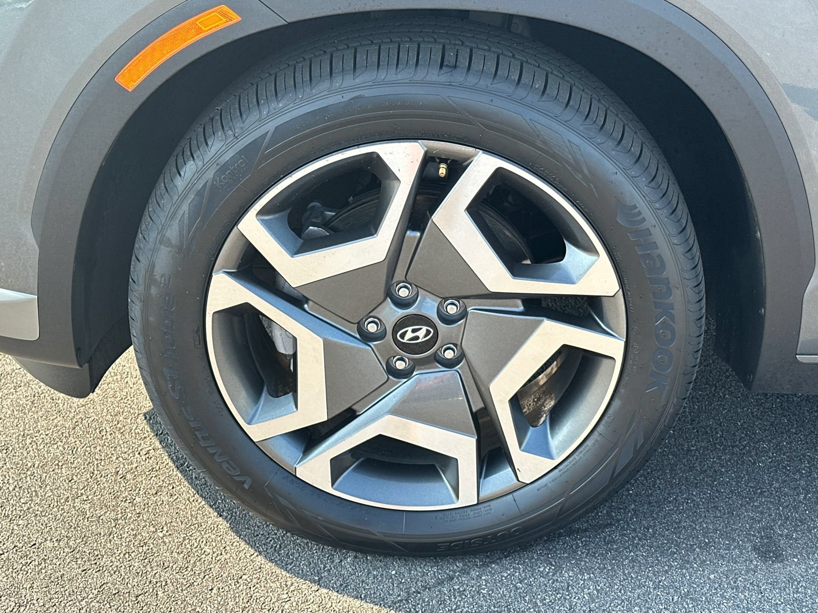 Certified 2025 Hyundai Palisade Limited FWD image 13