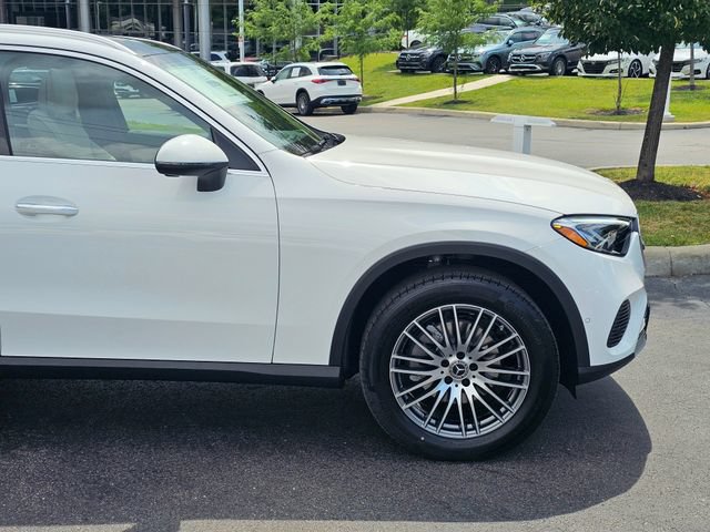 New 2026 Mercedes-Benz GLC 300 4MATIC image 5