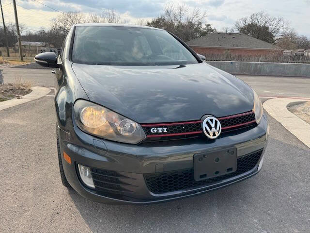 Used 2011 Volkswagen Golf 4-Door image 7