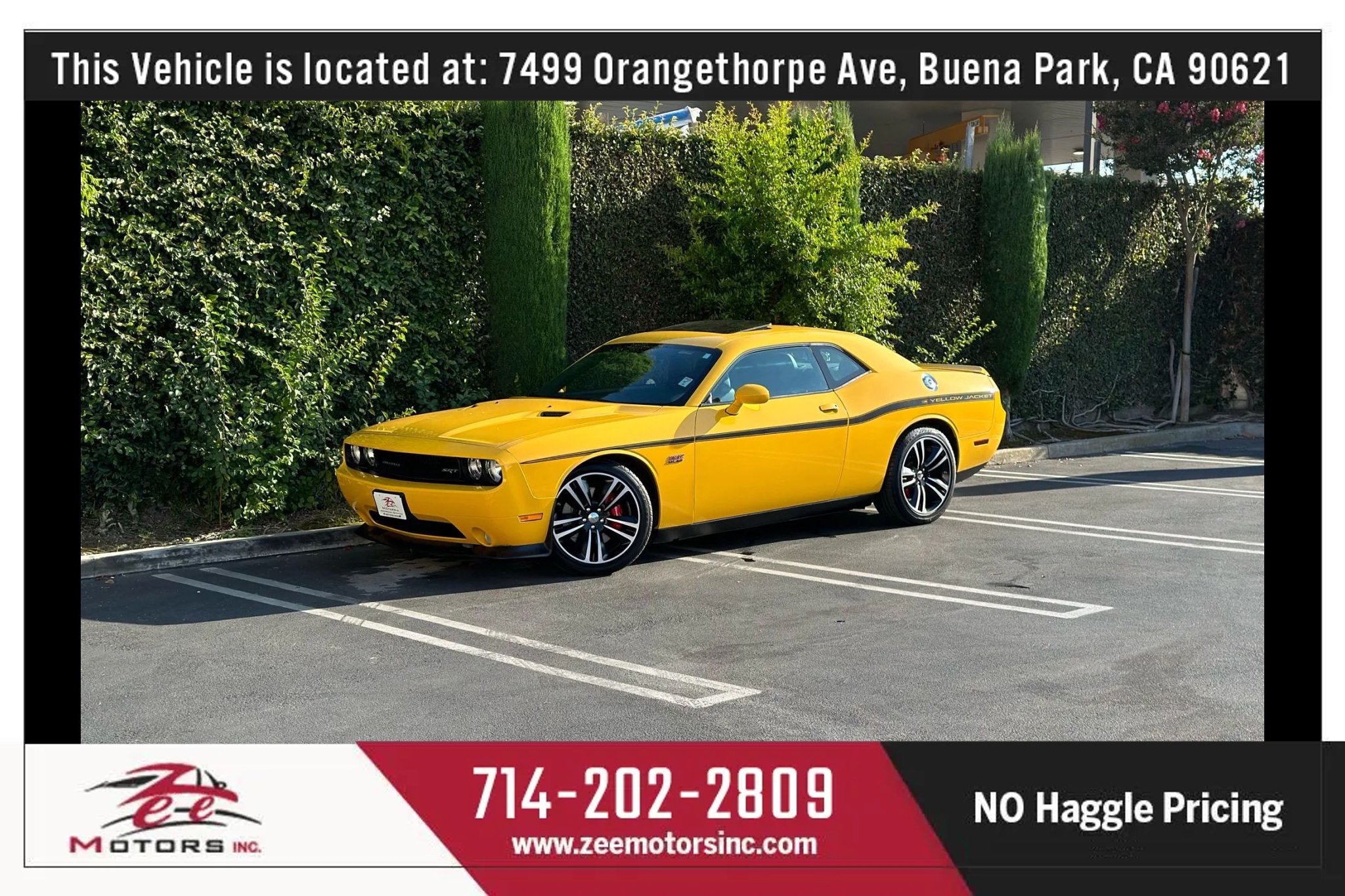 Used 2012 Dodge Challenger SRT8 Yellow Jacket w/ Premium Sound Group RWD image 13