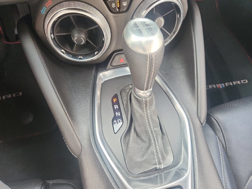 Used 2018 Chevrolet Camaro LT RWD image 24