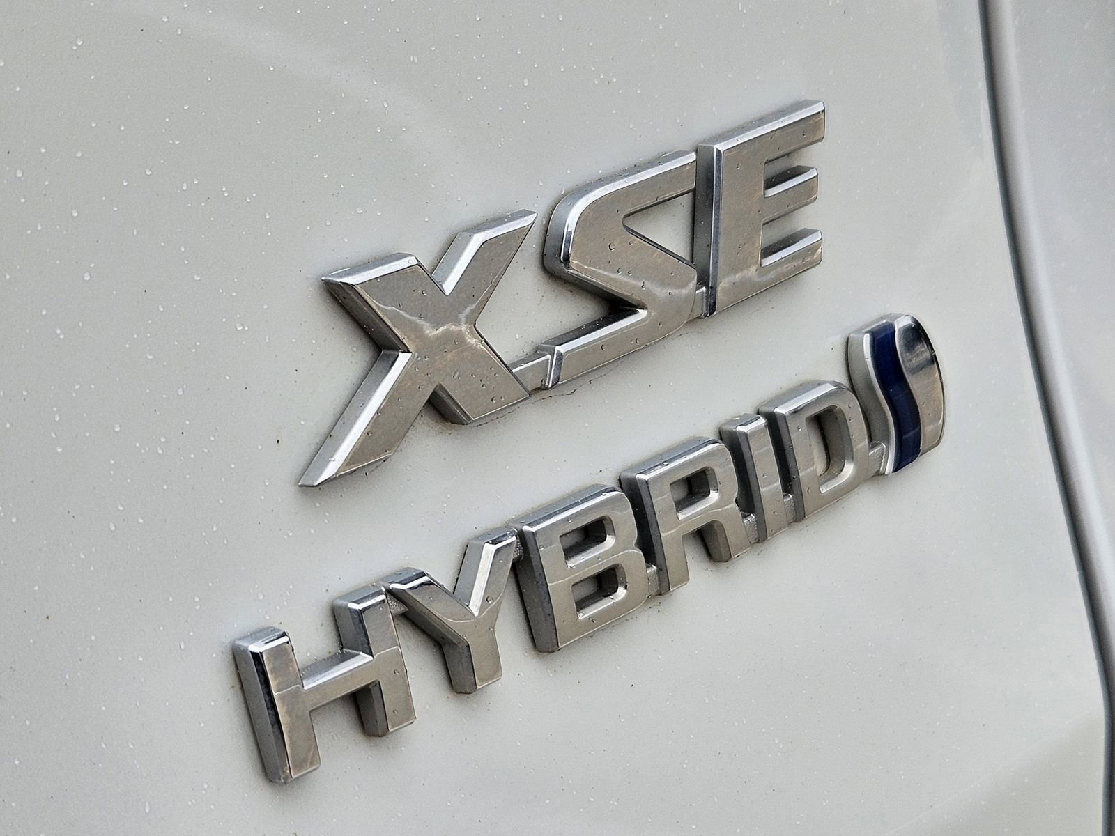 Used 2023 Toyota RAV4 XSE AWD/4WD image 13