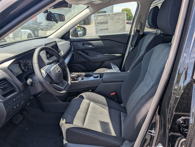New 2026 Nissan Rogue SV w/ Cold Weather Package AWD/4WD image 13