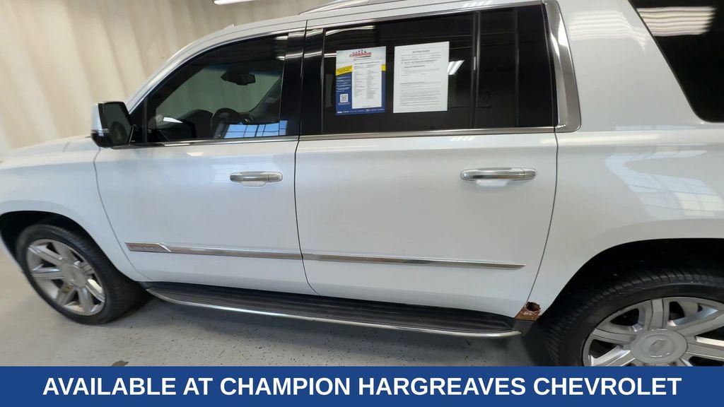 Used 2016 Cadillac Escalade ESV Luxury image 7